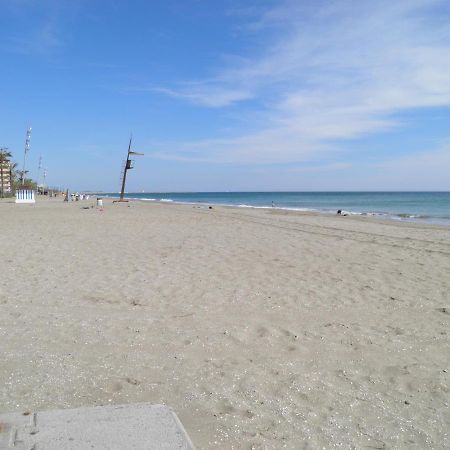 Suitur Ático Playa Dorada Calafell Bagian luar foto